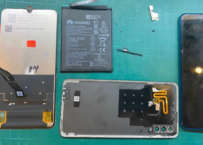 新竹HUAWEI華為手機維修專家店面環境，專業維修Mate P nova系列手機服務